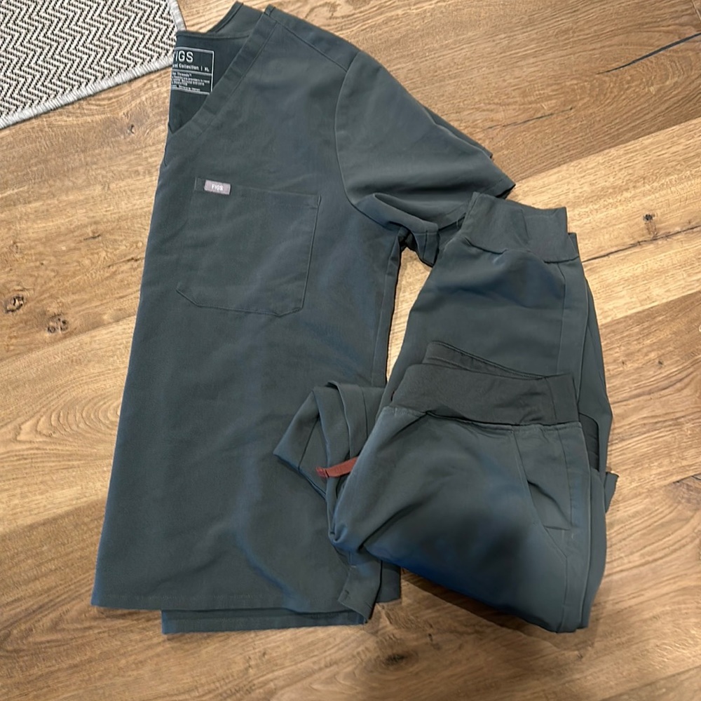 Figs scrubs, one pocket top and Zamora high waist jogger